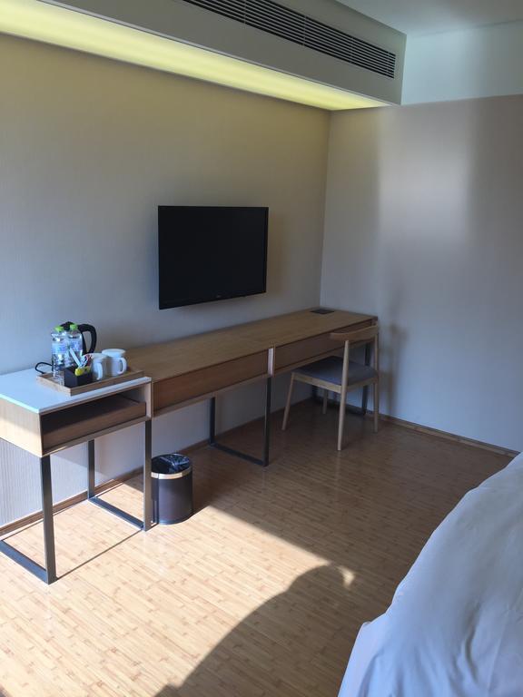 Ji Hotel Jinan Quancheng Square Szoba fotó